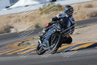 media/Dec-18-2022-SoCal Trackdays (Sun) [[8099a50955]]/Turn 4 (1pm)/